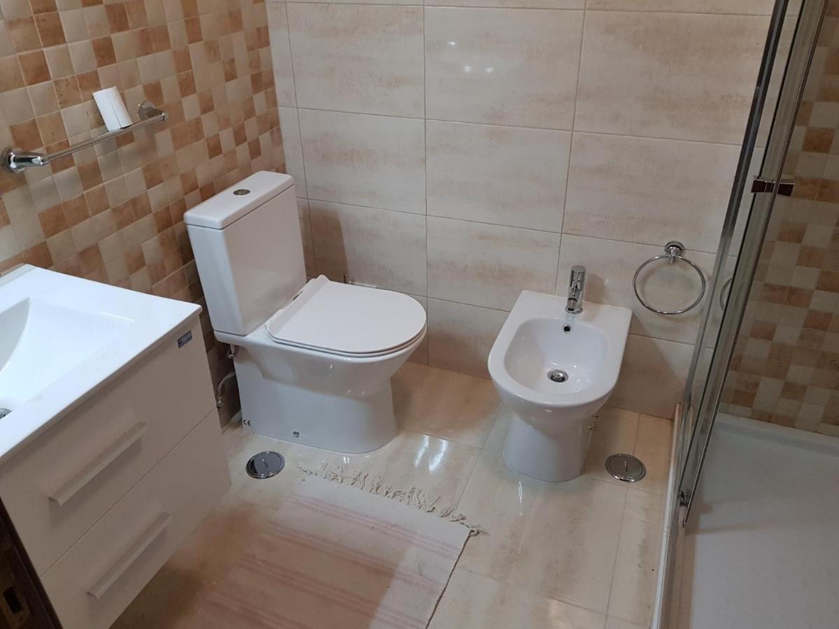 Enjoy Lisbon Cascais Sintra 1200 Metres To Metro Blue Line Sintra Rail Line Free Parking Apartment Amadora Exterior foto