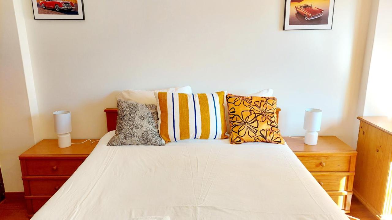 Enjoy Lisbon Cascais Sintra 1200 Metres To Metro Blue Line Sintra Rail Line Free Parking Apartment Amadora Exterior foto