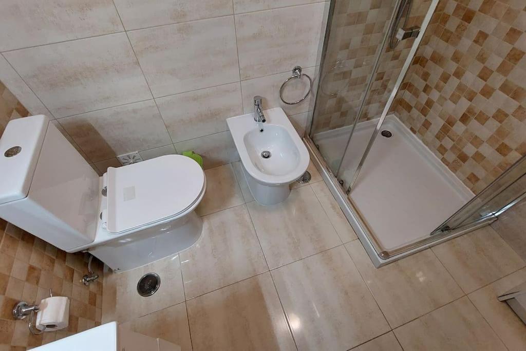 Enjoy Lisbon Cascais Sintra 1200 Metres To Metro Blue Line Sintra Rail Line Free Parking Apartment Amadora Exterior foto